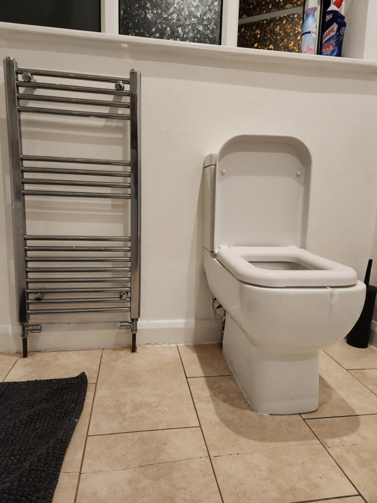 Elmdon House With 4 Spacious Bedrooms To Choose Birmingham Eksteriør bilde